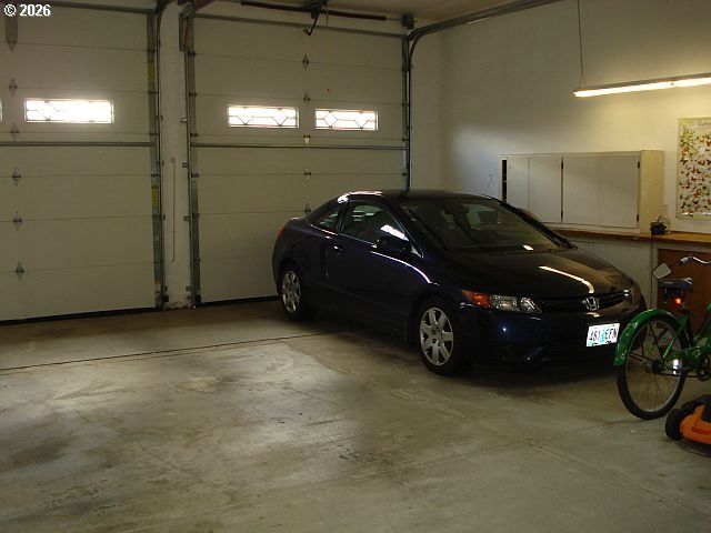 218 JACOB HALE Way, Roseburg, OR 97471