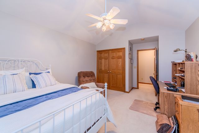 18816 S Chestnut Drive, Shorewood, IL 60404