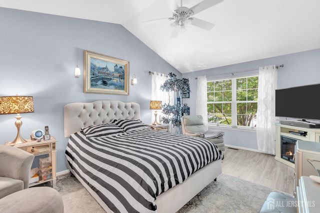 401 Harvest Lane, South Brunswick, NJ 08852
