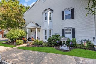 401 Harvest Lane, South Brunswick, NJ 08852