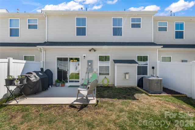 10436 Dalton Woods Court NW 17, Huntersville, NC 28078