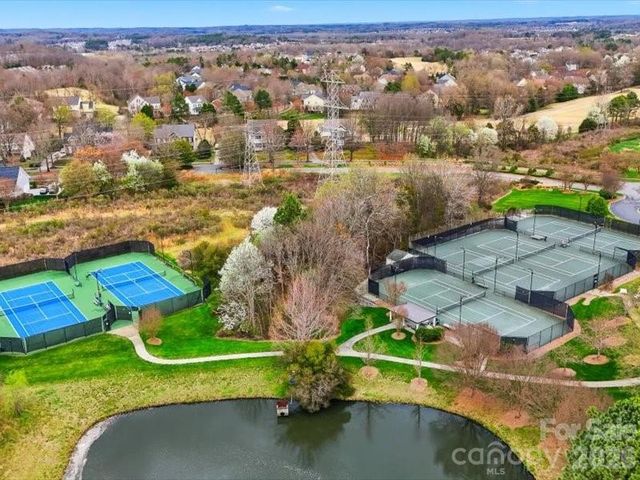 10436 Dalton Woods Court NW 17, Huntersville, NC 28078