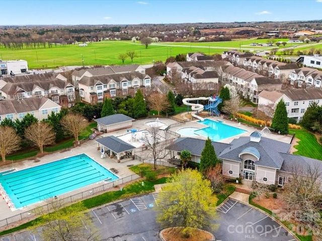 10436 Dalton Woods Court NW 17, Huntersville, NC 28078