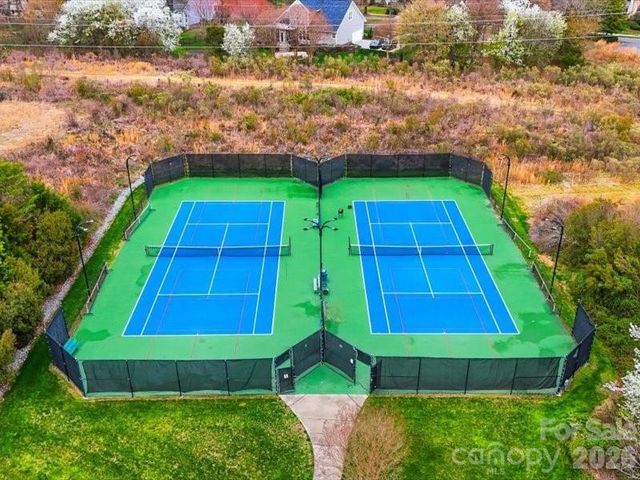 10436 Dalton Woods Court NW 17, Huntersville, NC 28078