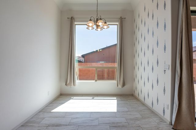 6016 ERMEMIN Avenue NW, Albuquerque, NM 87114