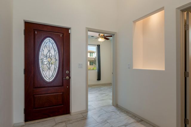 6016 ERMEMIN Avenue NW, Albuquerque, NM 87114