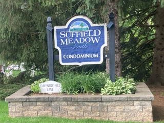 1 Cheltenham Court 1, Suffield, CT 06078