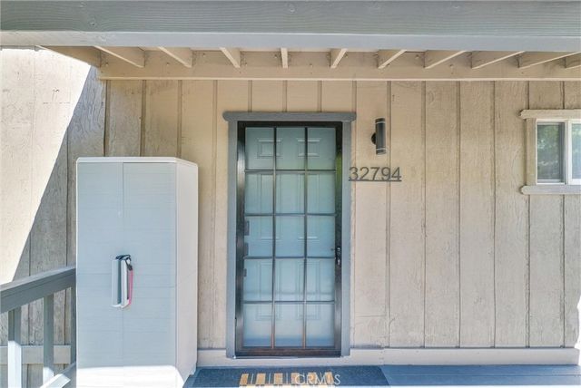 32794 Cougar Lane, Arrowbear, CA 92382