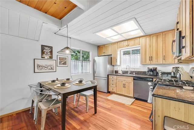 32794 Cougar Lane, Arrowbear, CA 92382