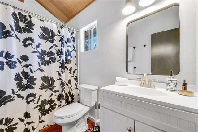 32794 Cougar Lane, Arrowbear, CA 92382