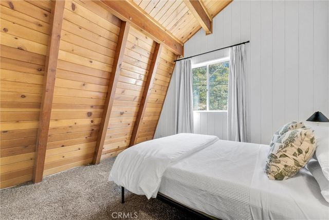 32794 Cougar Lane, Arrowbear, CA 92382