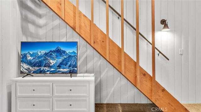 32794 Cougar Lane, Arrowbear, CA 92382