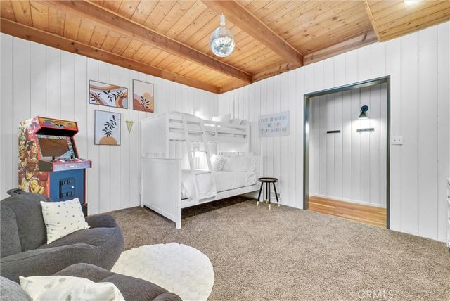 32794 Cougar Lane, Arrowbear, CA 92382