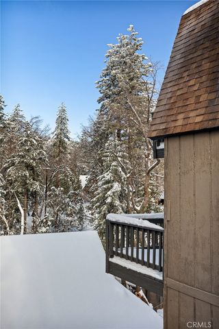 32794 Cougar Lane, Arrowbear, CA 92382