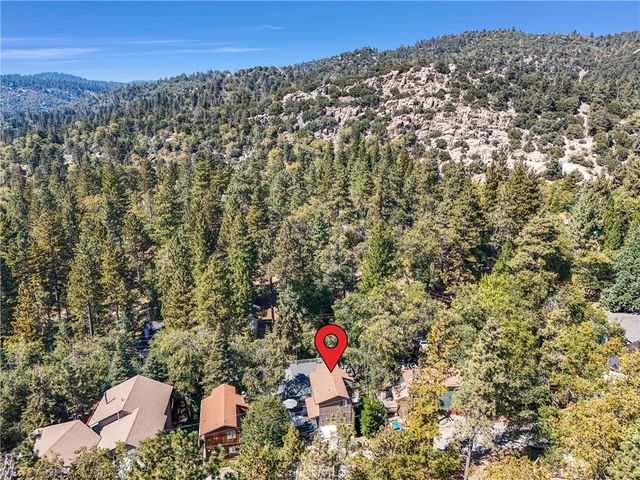 32794 Cougar Lane, Arrowbear, CA 92382