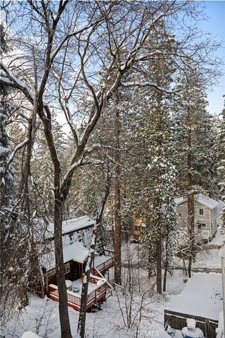 32794 Cougar Lane, Arrowbear, CA 92382