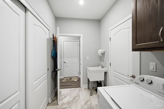 821 Mulligan Place, Turtle Creek Twp, OH 45036