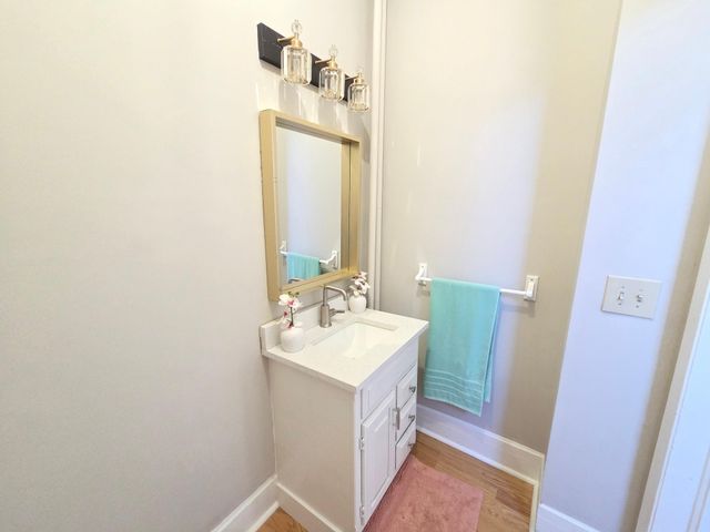 1323 Lincoln Avenue, Saint Paul, MN 55105