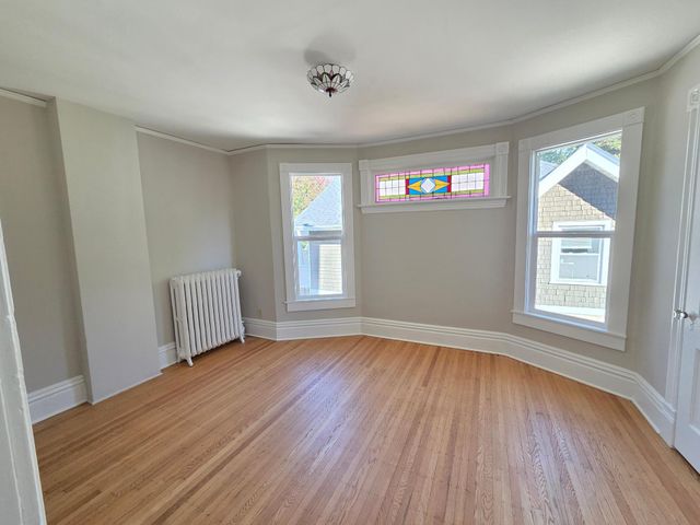 1323 Lincoln Avenue, Saint Paul, MN 55105