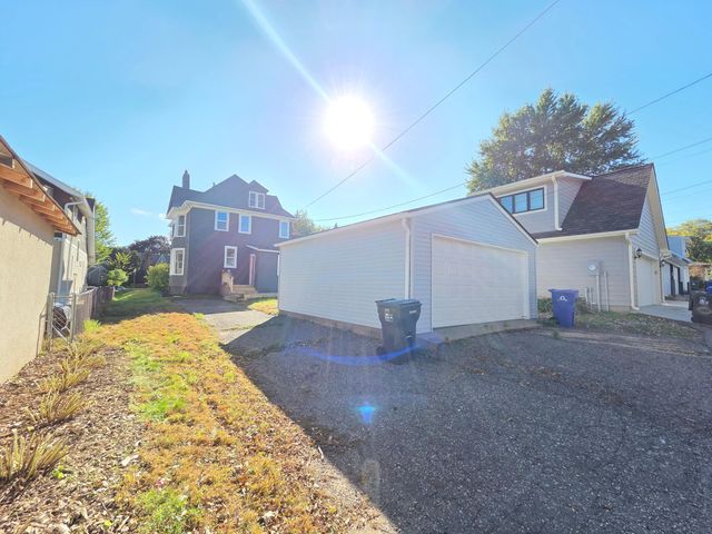 1323 Lincoln Avenue, Saint Paul, MN 55105