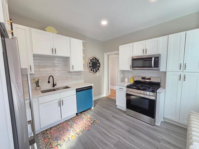 1323 Lincoln Avenue, Saint Paul, MN 55105