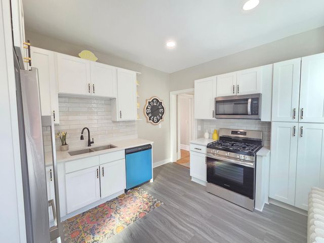 1323 Lincoln Avenue, Saint Paul, MN 55105