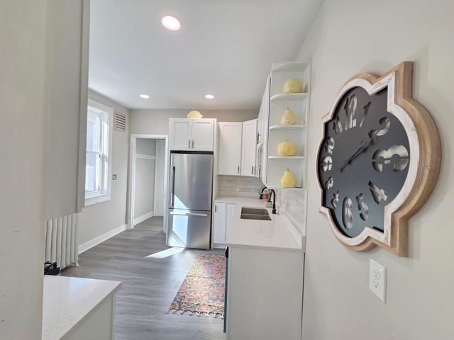 1323 Lincoln Avenue, Saint Paul, MN 55105