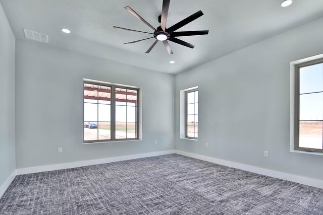 4317 E County Rd 6000, Lubbock, TX 79403
