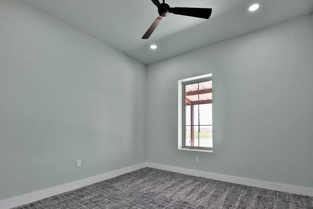 4317 E County Rd 6000, Lubbock, TX 79403