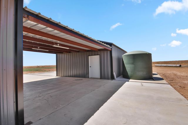 4317 E County Rd 6000, Lubbock, TX 79403