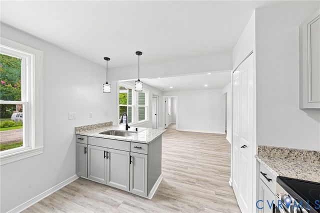 1502 Stewart Ave, Hopewell, VA 23860