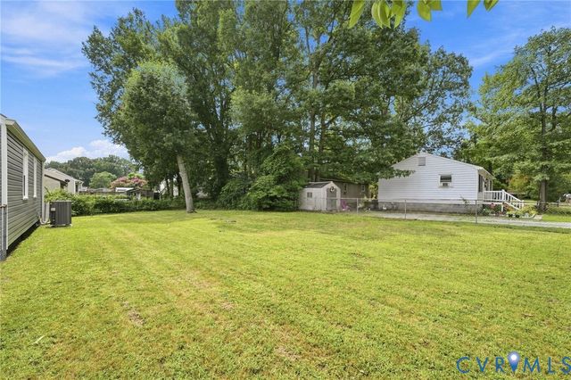1502 Stewart Ave, Hopewell, VA 23860