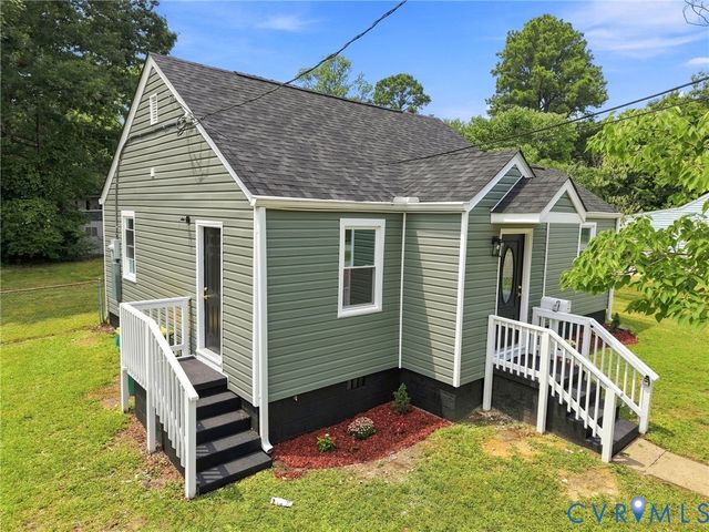 1502 Stewart Ave, Hopewell, VA 23860