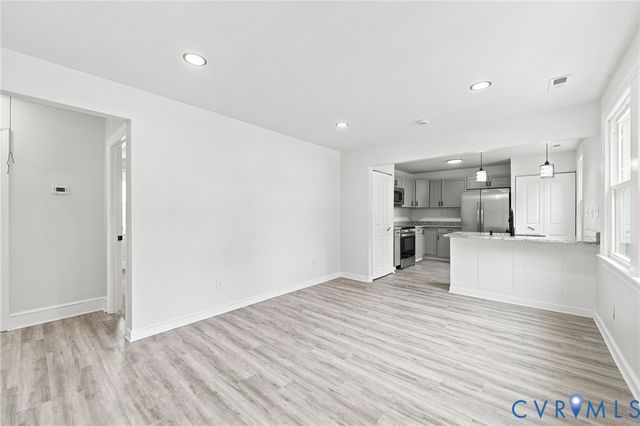 1502 Stewart Ave, Hopewell, VA 23860