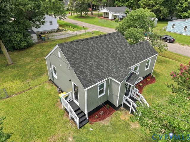 1502 Stewart Ave, Hopewell, VA 23860