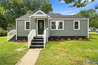 1502 Stewart Ave, Hopewell, VA 23860