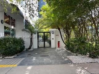 234 NE 3rd St 808, Miami, FL 33132