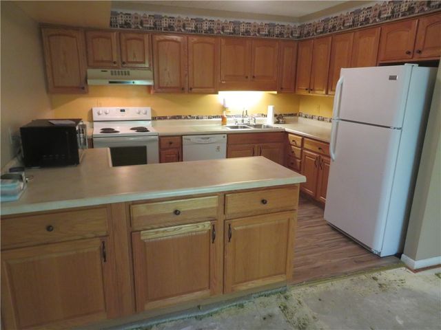 101 Piper Lane 101, Twp Of But Nw, PA 16001