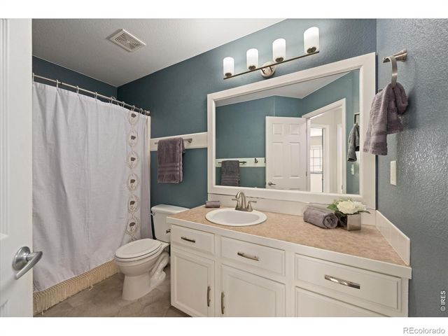 1723 88th Ave Ct, Greeley, CO 80634