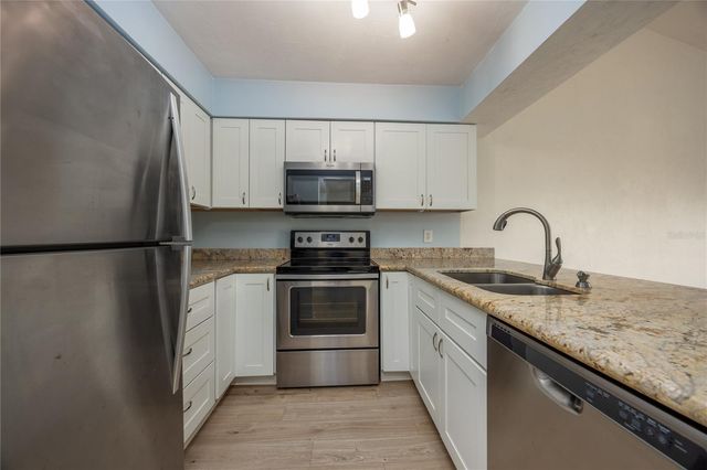 4424 SW 20TH LANE, Gainesville, FL 32607