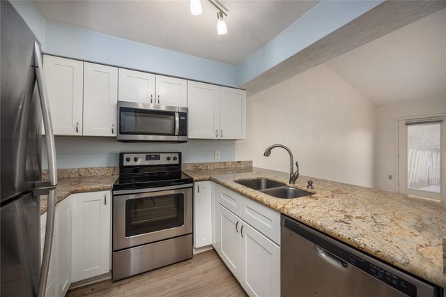 4424 SW 20TH LANE, Gainesville, FL 32607