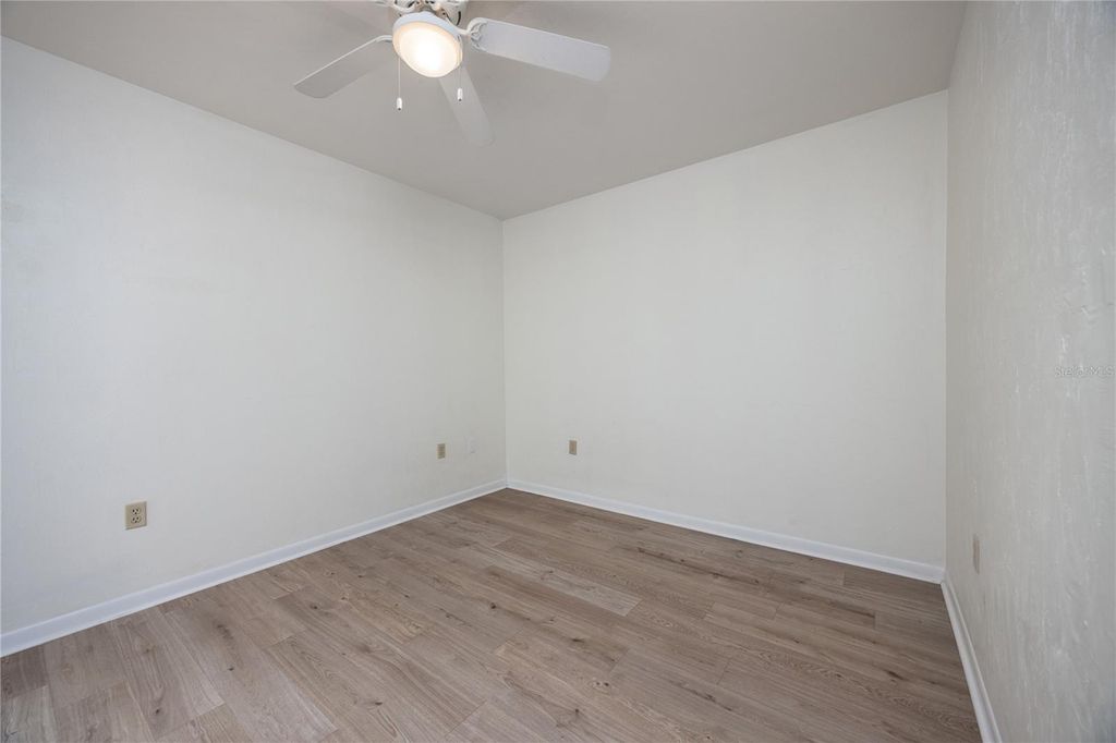 Image 20 of property listing at 4424 SW 20TH LANE, Gainesville, FL 32607