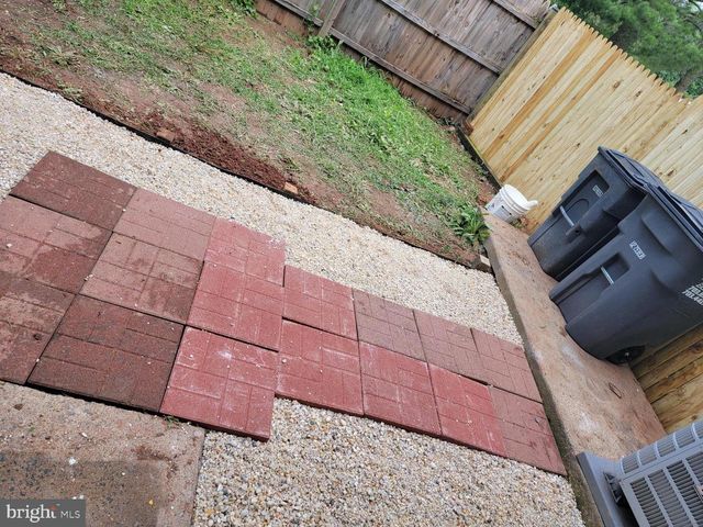 8855 TEAKWOOD CT, Manassas, VA 20109