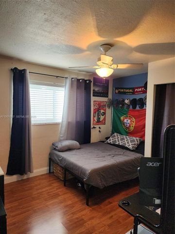 2140 SW 36th Avenue, Fort Lauderdale, FL 33312