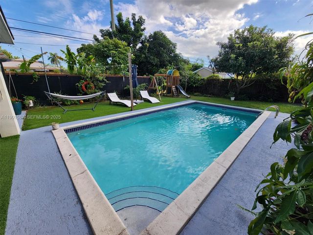 2140 SW 36th Avenue, Fort Lauderdale, FL 33312