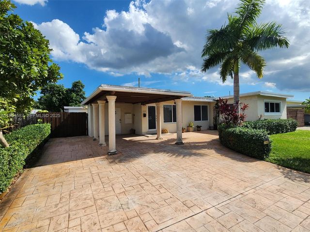 2140 SW 36th Avenue, Fort Lauderdale, FL 33312