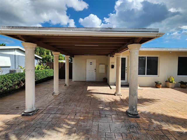 2140 SW 36th Avenue, Fort Lauderdale, FL 33312
