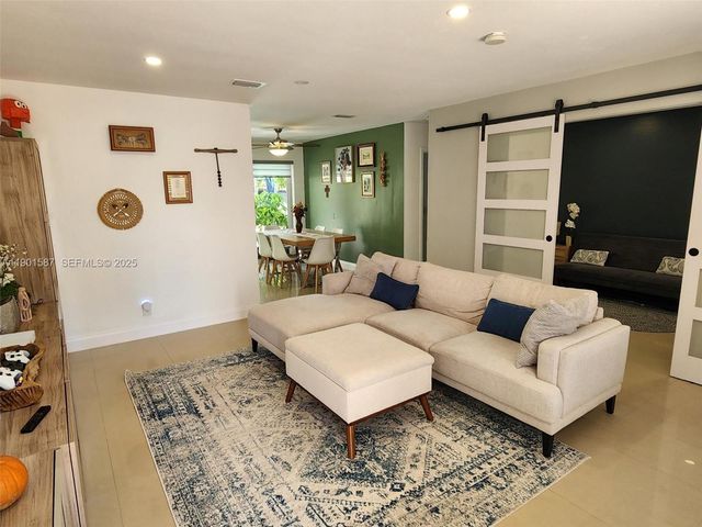 2140 SW 36th Avenue, Fort Lauderdale, FL 33312