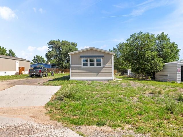 181 E Kipling Dr, Pueblo West, CO 81007