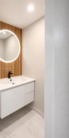 5935 W 16th Ln, Hialeah, FL 33012